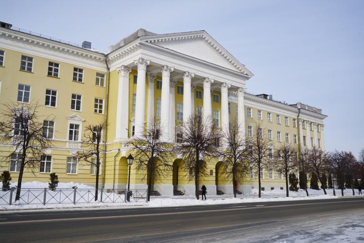 КФУ проводит олимпиаду для школьников «Потомки Менделеева» | Медиа ...